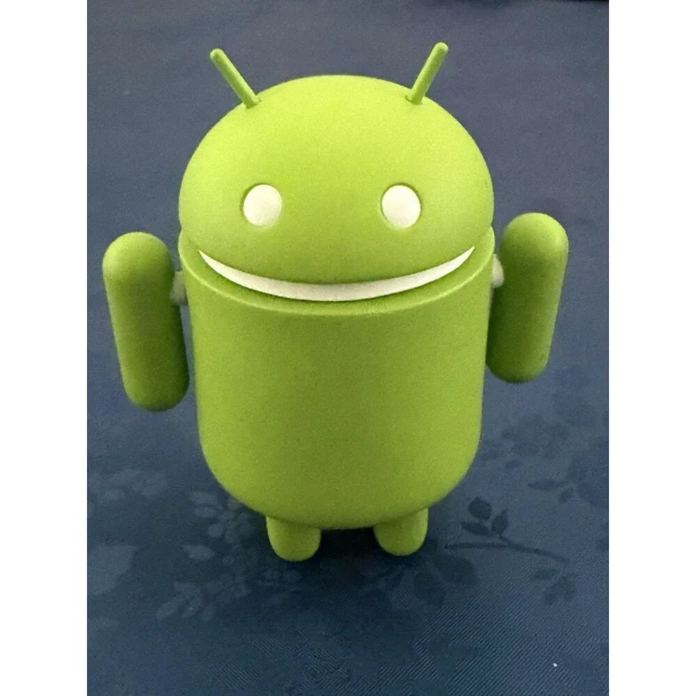Título: Android Mini Collectible Figure 3” Dead Zebra Standard Green No Box